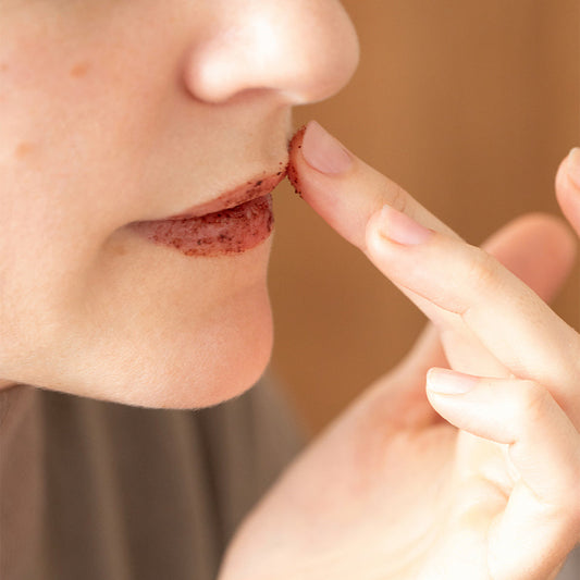 🇯🇵Japan SHIRO CHOCOLAT Rich Chocolate Cocoa Moisturizing Exfoliating Lip Scrub (14g) OIL LIP SCRUB Shiroko La Oi Lup Scrub