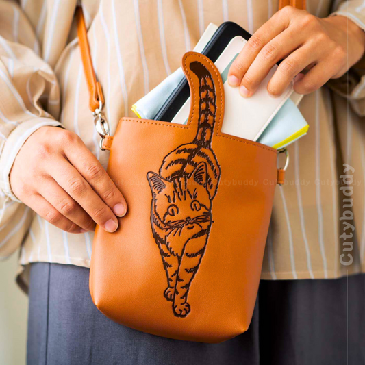 🇯🇵日本 皮製貓咪豎尾斜咩袋(3色入)Hold the happy tail high! Cat design wide smartphone shoulder bag