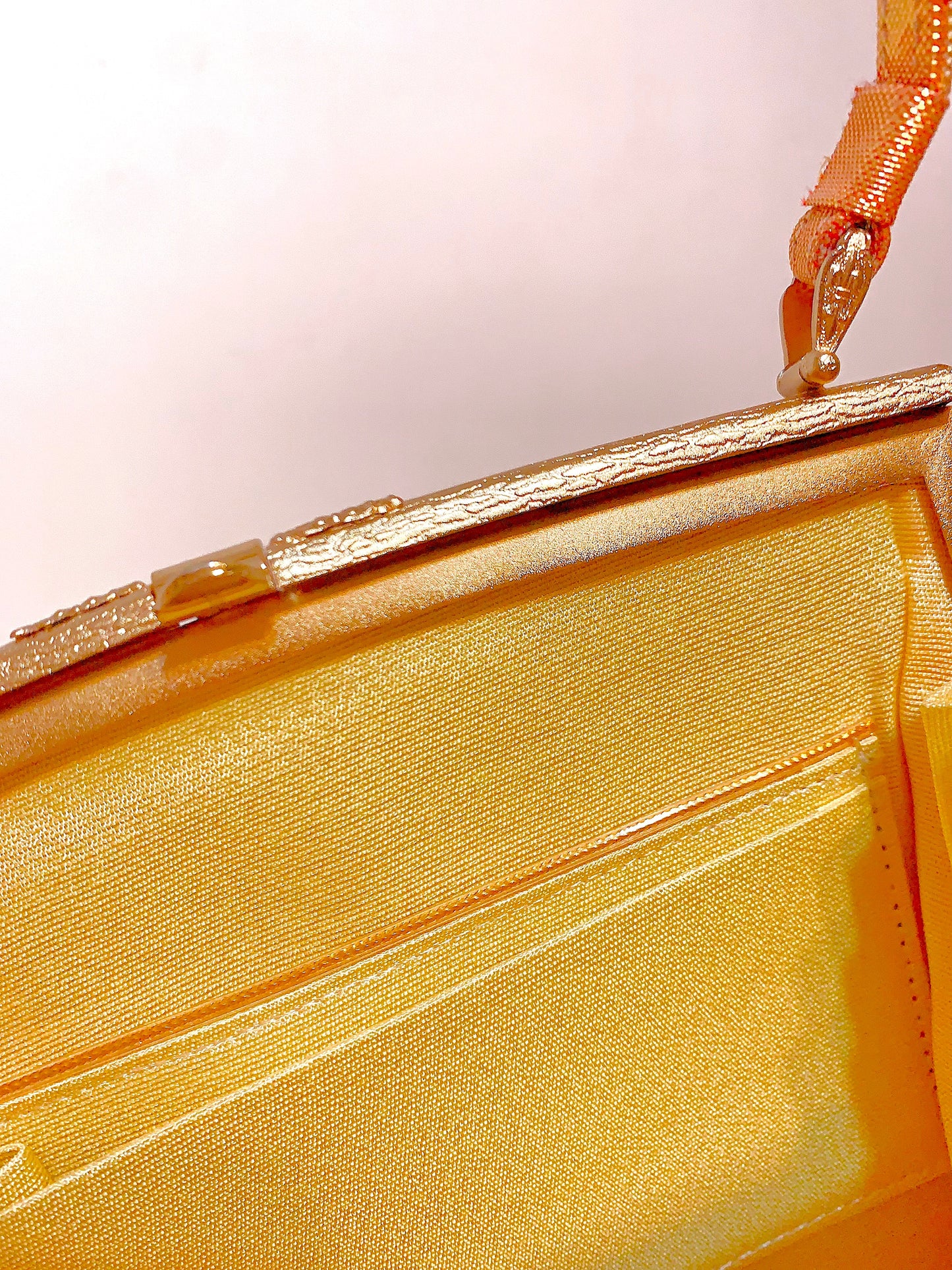 🇯🇵JAPAN|Vintage Clothes Haori & Bags(Frame Purse/Frame Clutch/Kuchi Bag)|Japanese Vintage Haori Flower Shirt with Gold Bag|🔎 ss-vin196