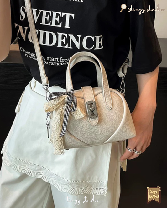 🇯🇵JAPAN ♥ Mini bag with a heart design and a ribbon 心心緞帶蝴蝶結可愛2way袋 ɪᴛᴇᴍ ɴᴏ.:jgat2549