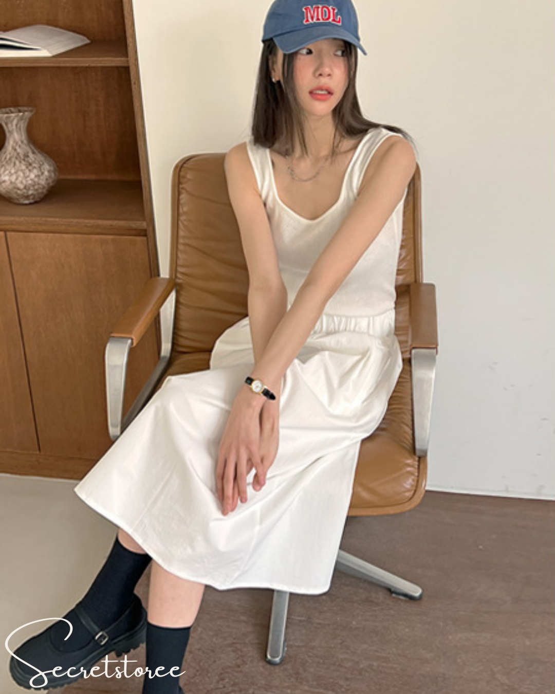 🇰🇷韓國｜百搭素色彈力顯瘦顯胸背心（4色入）
★ 產品編號🔎 SS-ks4fb27800