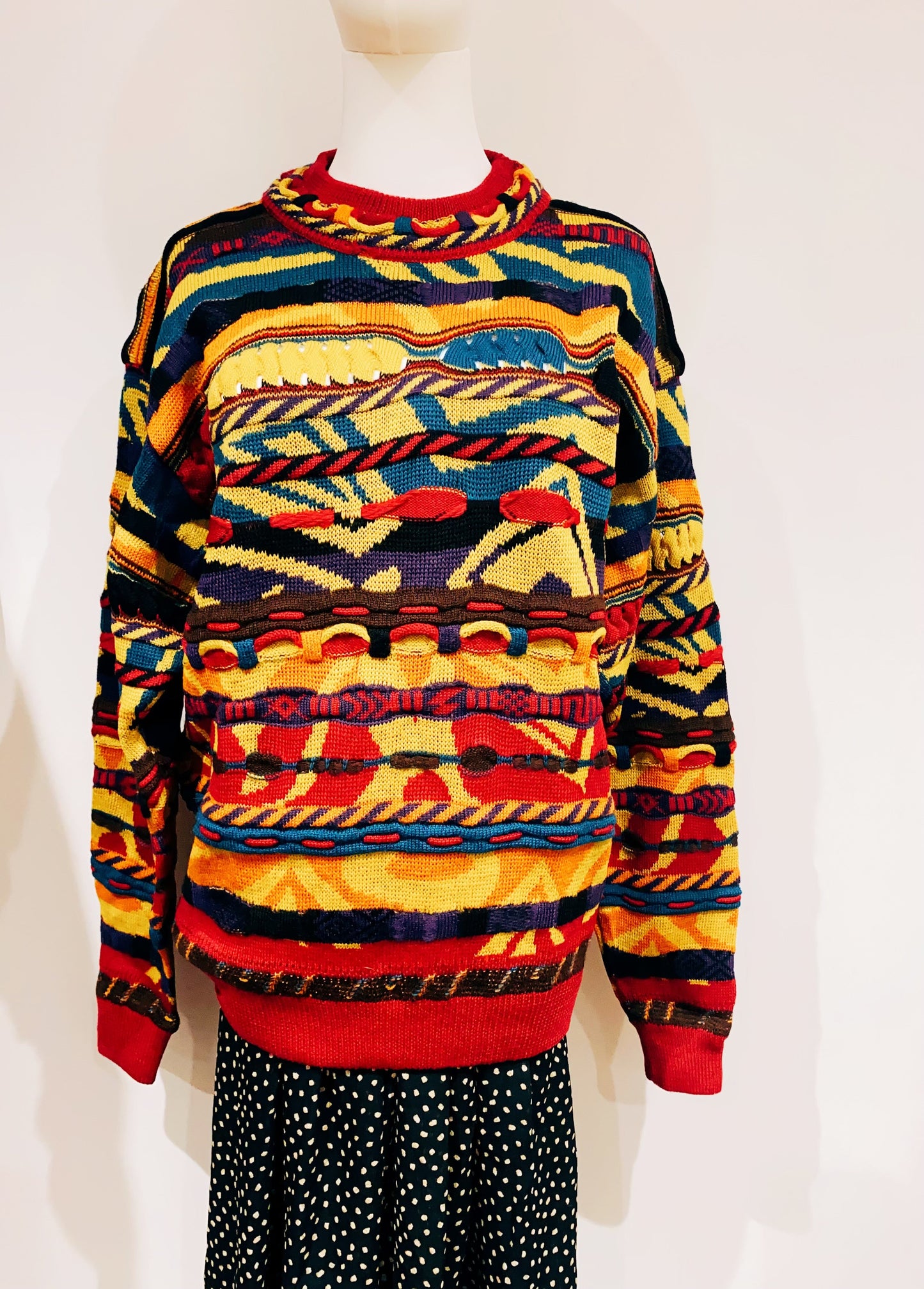 🇯🇵日本古著｜ VintageClothes - 
古瓜紋冷衫 Notorious Sweater  Coogi style 🔍ss-vin378