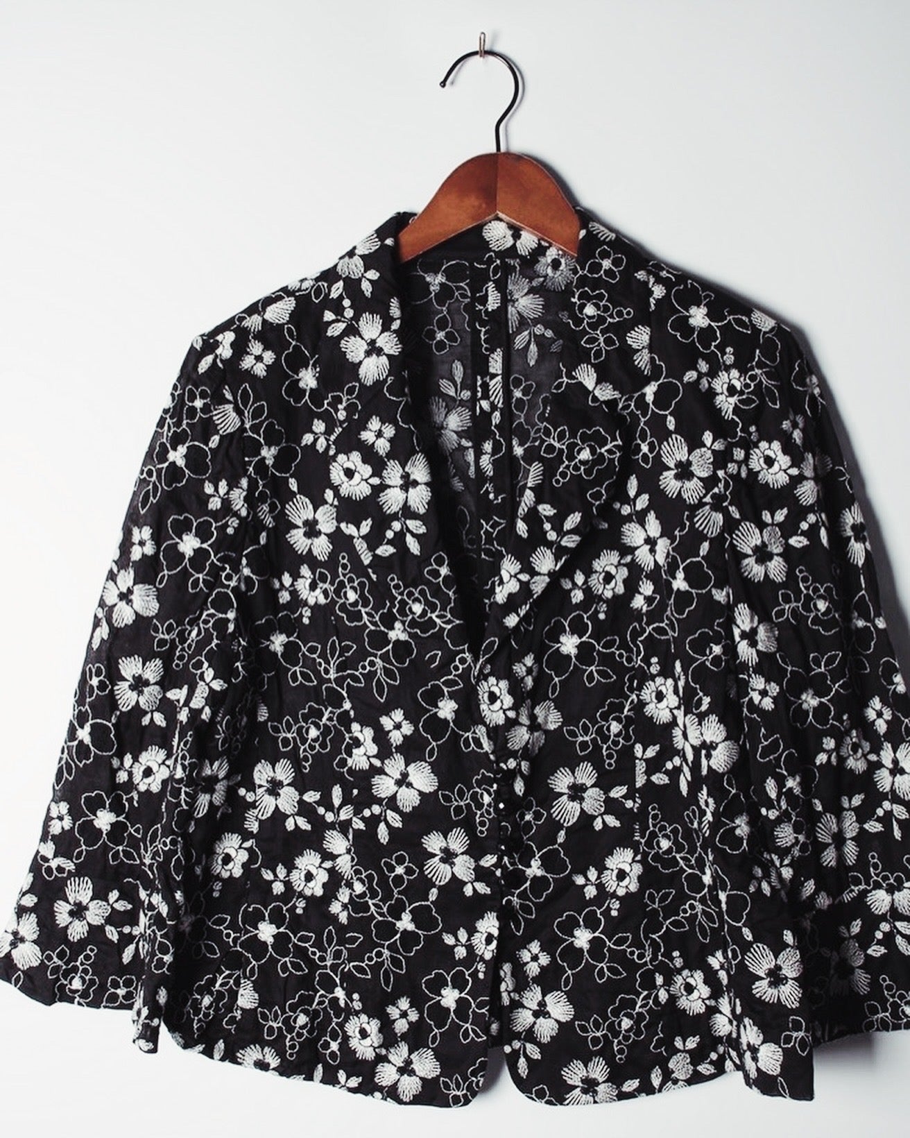 🇯🇵JAPAN Vintage ♡ Clothes (Top/Shirt/Coat/Skirt/Pants/Dress)｜🇯🇵Japanese Vintage ♡ Clothes (Top/Floral T-Shirt/Jacket/Skirt/Pants/Dress)｜🔎 ss-vin103