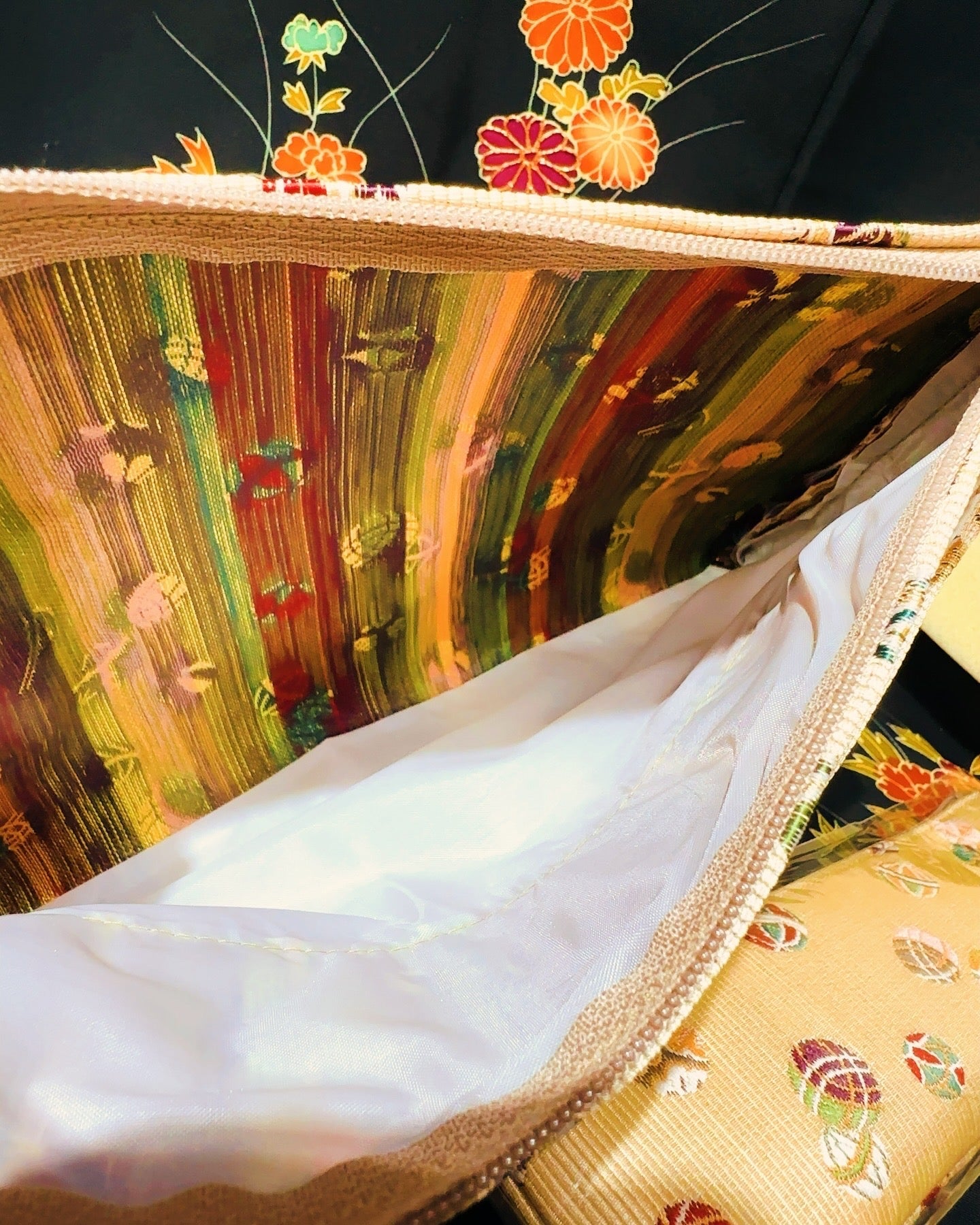 🇯🇵JAPAN Vintage ♡ Bags(Frame Purse/Frame Clutch/Kuchi Bag/Wallet)｜ 🇯🇵日本古著 ♡ 手袋(金襴錦織西陣織和裝手袋/口金袋/銀包)｜ Early Japanese second-hand old bag / ladies dinner bag 🔎 ss-vin085