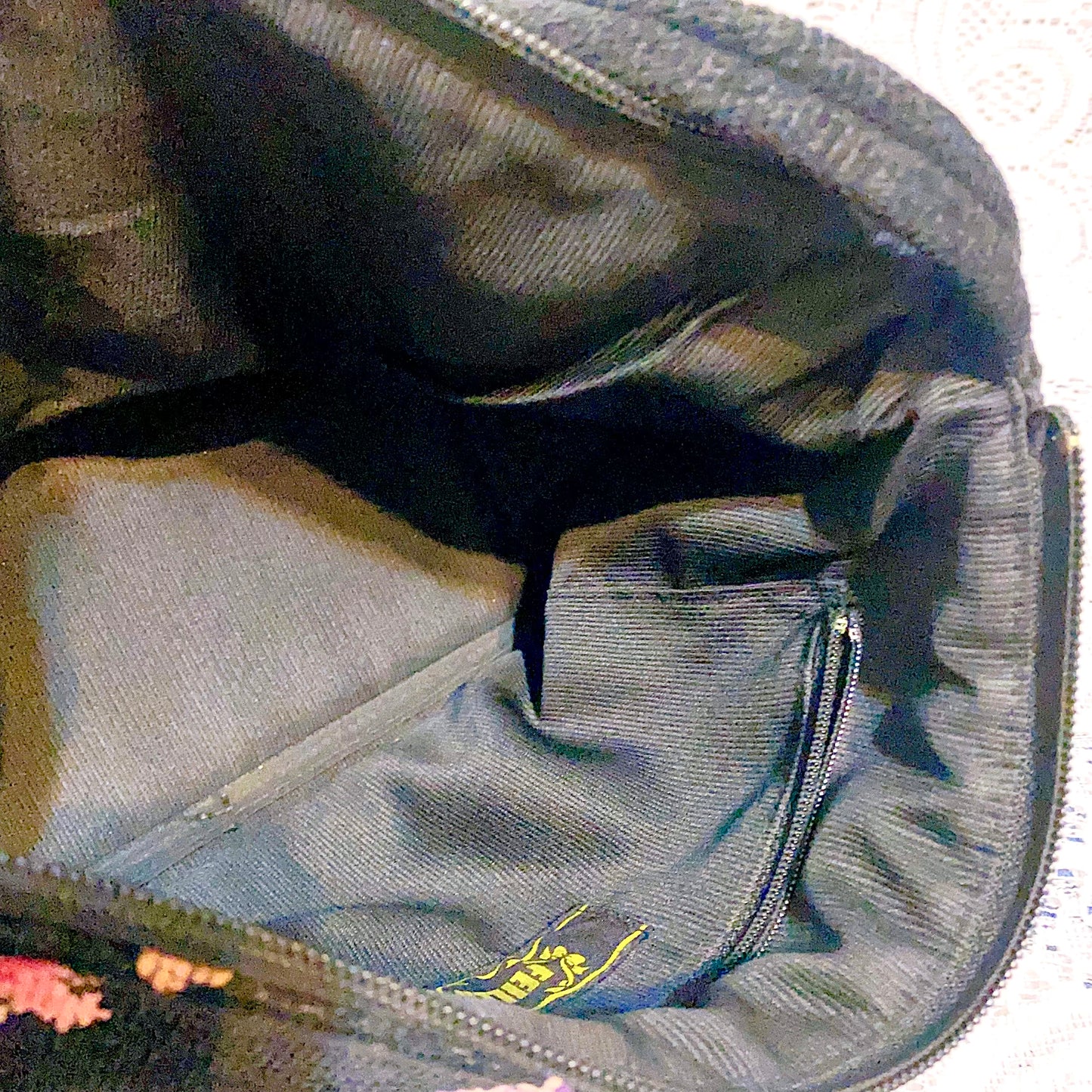 🇯🇵日本古著｜Vintage Bags - Feiler 黑底花花袋
🔎 ss-vin437