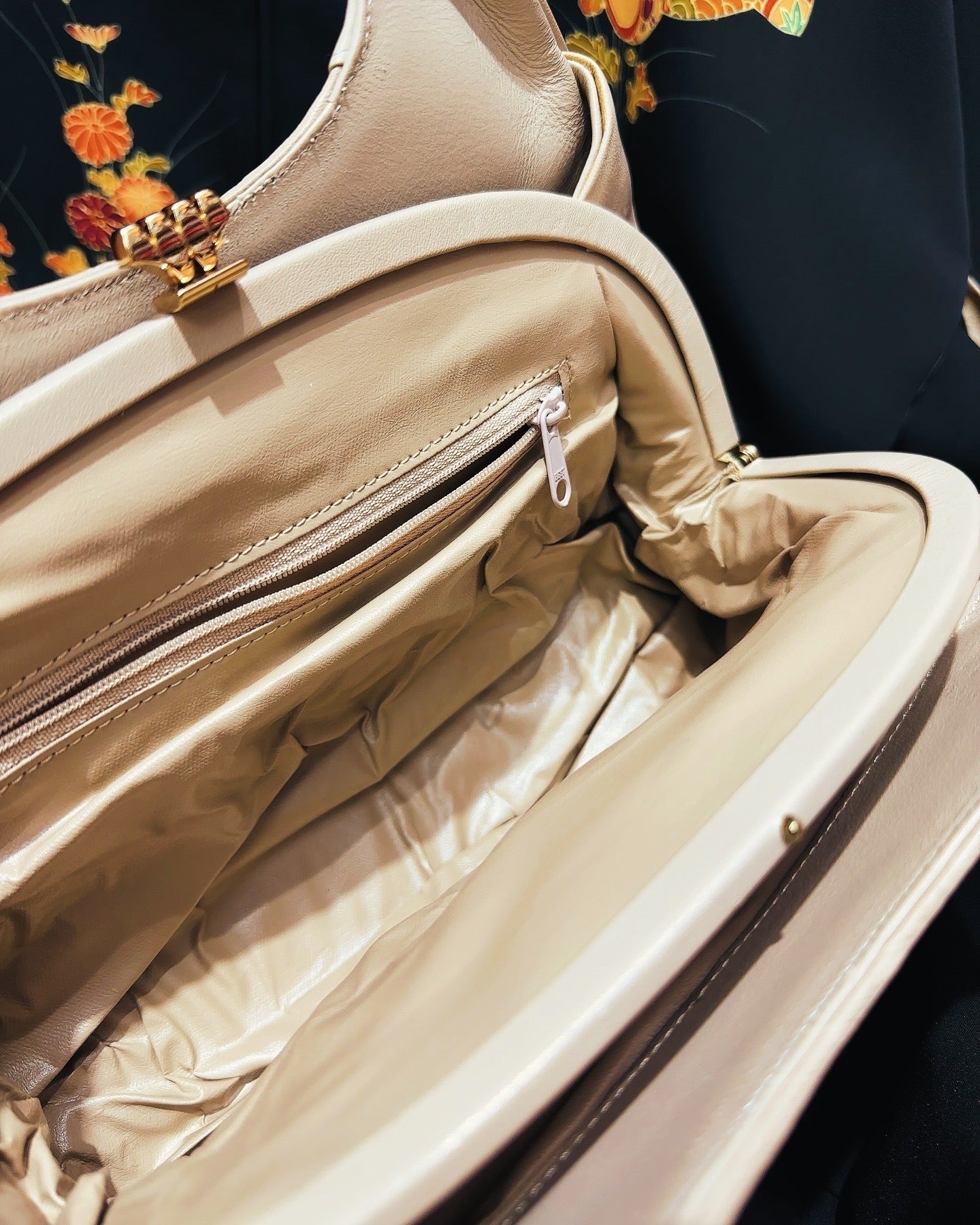 🇯🇵JAPAN Vintage ♡ Bags(Frame Purse/Frame Clutch/Kuchi Bag/Wallet)｜ 🇯🇵日本古著 ♡ 手袋(金襴錦織西陣織和裝手袋/口金袋/銀包)｜🔎 ss-vin086  Early Japanese second-hand old bag / ladies dinner bag