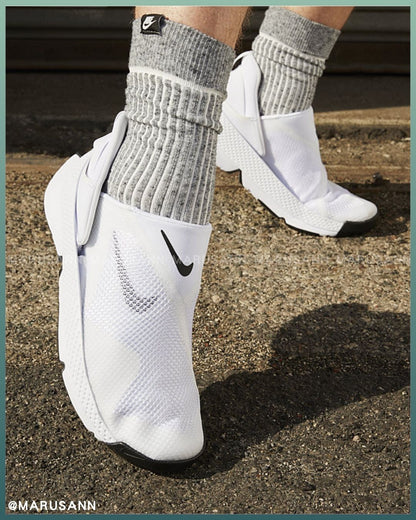 🇯🇵JAPAN JAPNA ♥ NIKE WMNS Go FlyEase Black White Women Slip On sneakers\ A must-have for pregnant women and lazy people! Hands-free sneakers/ 