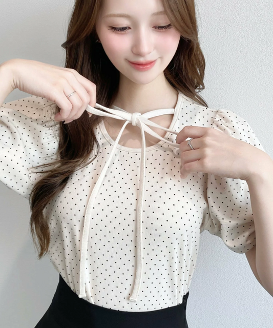 🇯🇵JAPAN ♥  波點荷葉袖綁帶蝴蝶結上衣 Polka-dot blouse with ruffled sleeves and a tie-front bow (ss-jr07211)