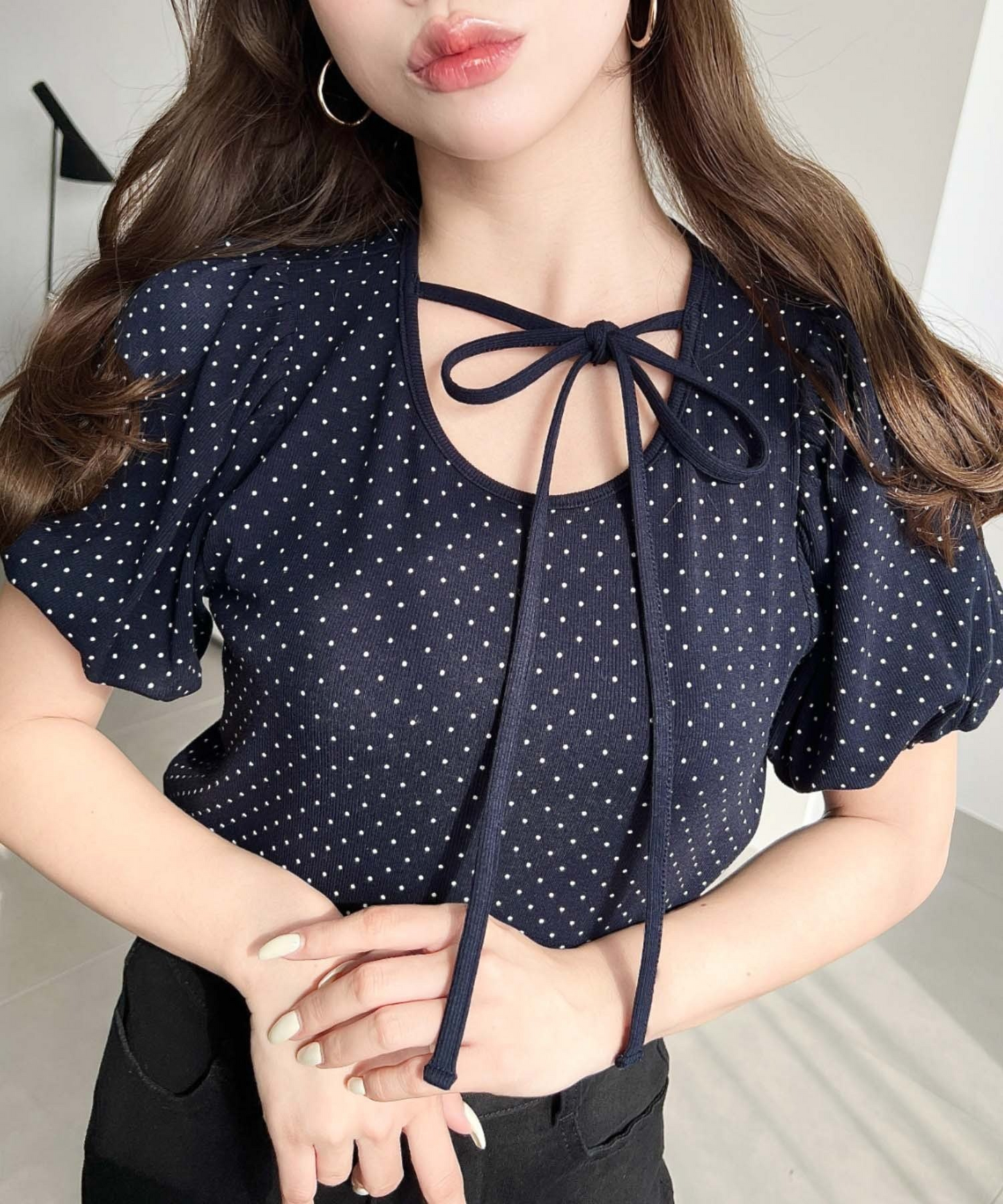 🇯🇵JAPAN ♥  波點荷葉袖綁帶蝴蝶結上衣 Polka-dot blouse with ruffled sleeves and a tie-front bow (ss-jr07211)