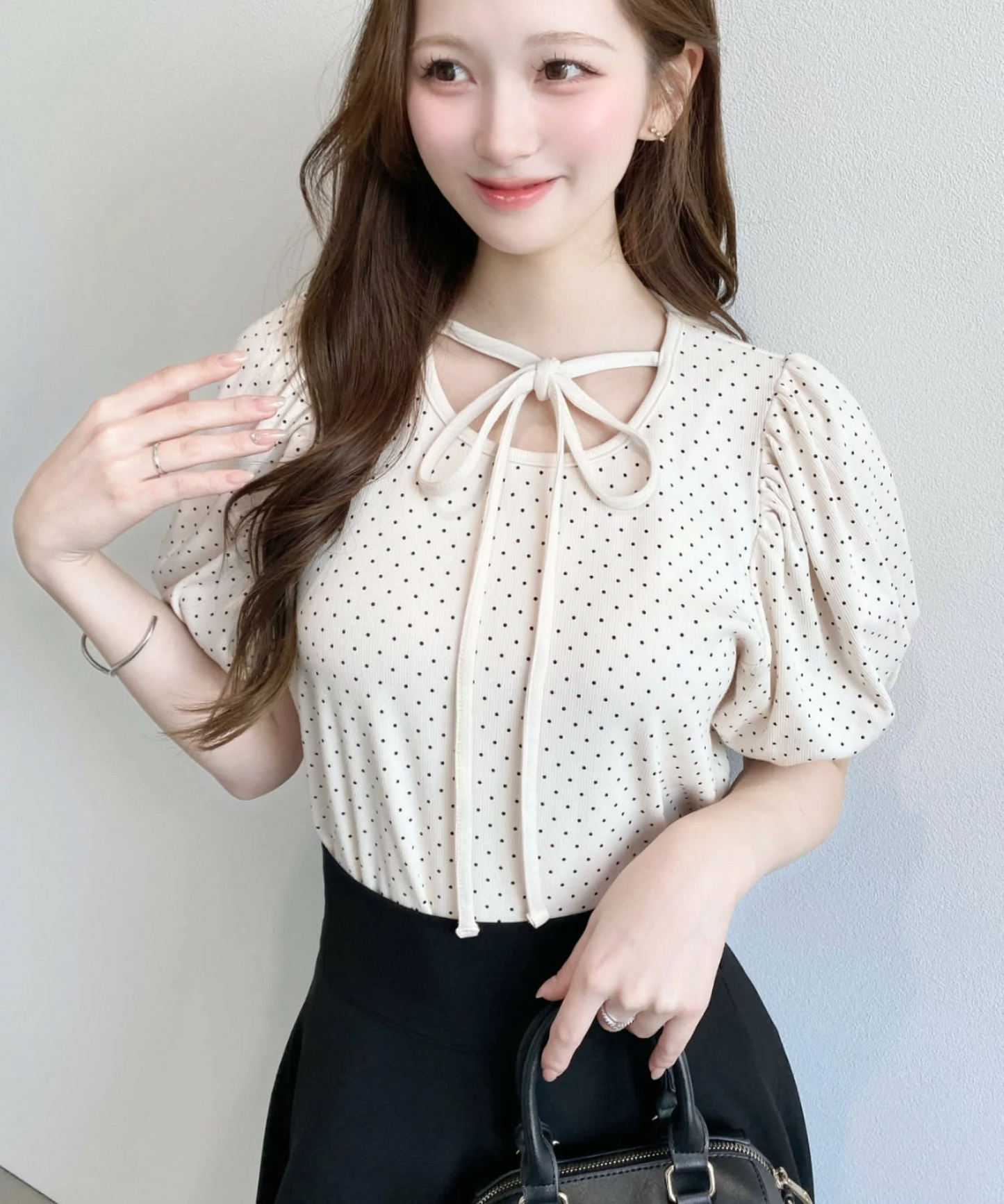 🇯🇵JAPAN ♥  波點荷葉袖綁帶蝴蝶結上衣 Polka-dot blouse with ruffled sleeves and a tie-front bow (ss-jr07211)